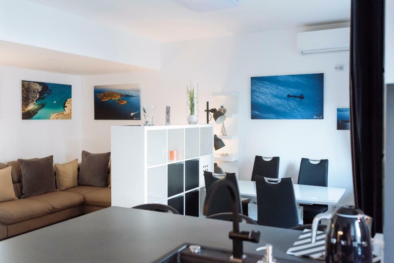Luxury Flat 8 Near Metro Bucareste Exterior foto